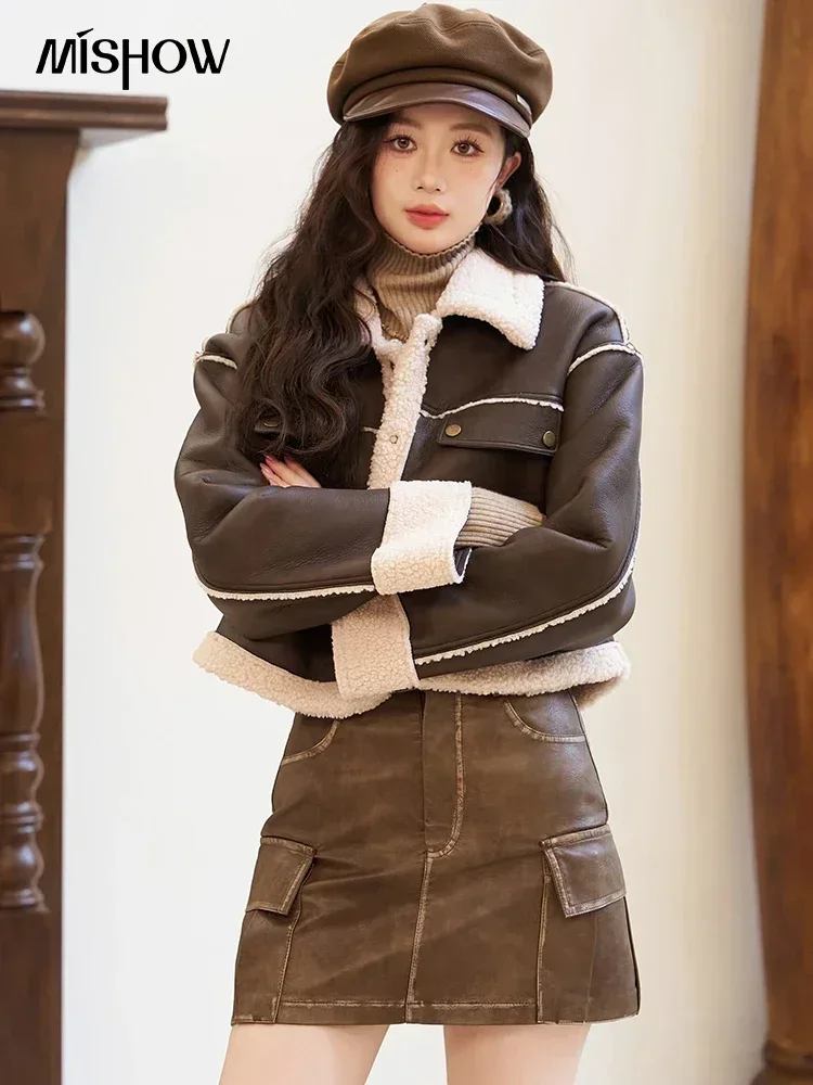 MISHOW Lamb Wool Short Faux Fur Coat Winter Women 2023 Fur Integrated Retro Thick Warm Motorcycle PU Leather Jacket MXC52W0227