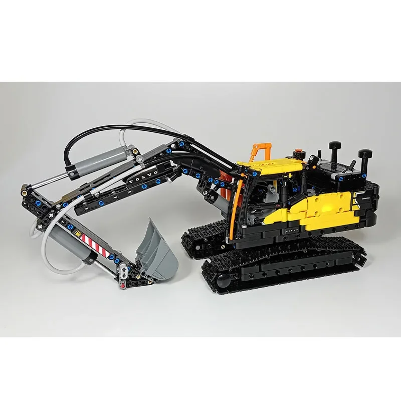 MOC-194449 City Construction Excavator EC230 Assembly Stitching Building Block Model 820 Parts Boy Christmas Building Block Toy