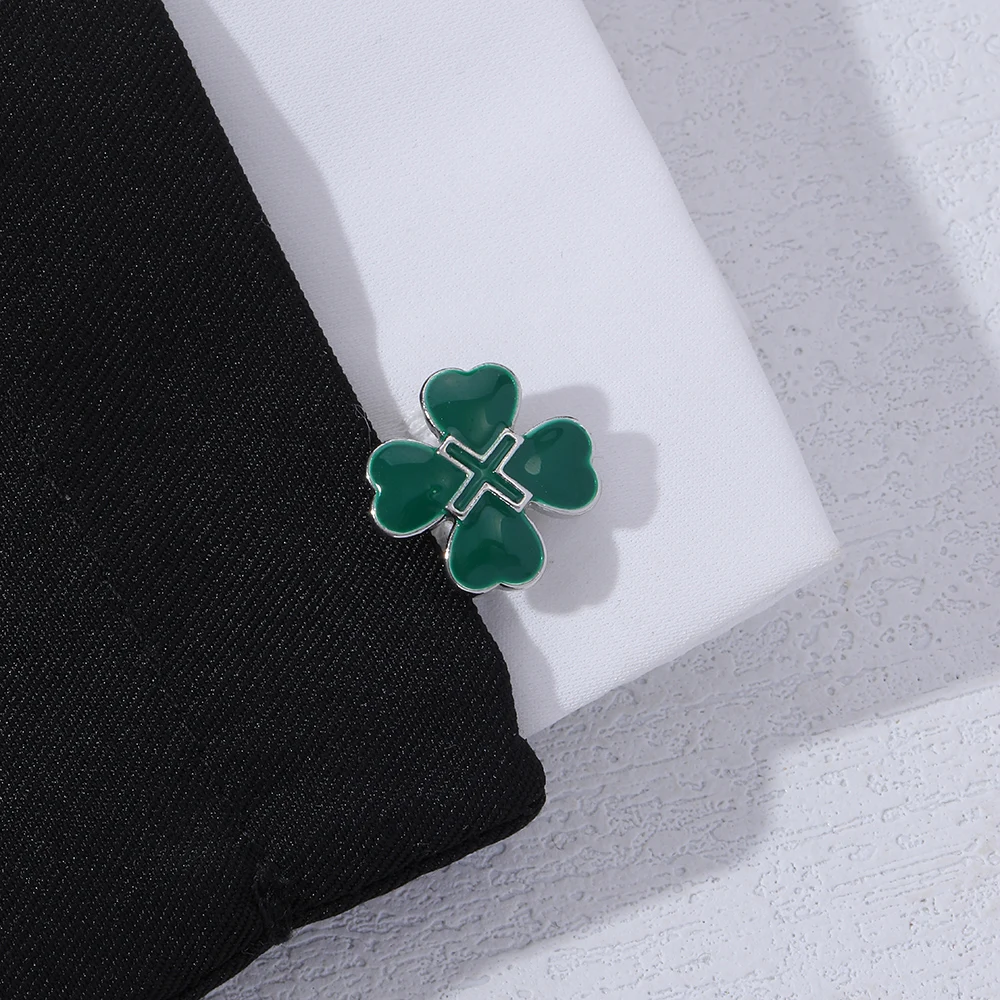 Funny Black Red Green Colors Lucky Clover Design Mens Cufflinks Business Wedding Shirt Suit Tuxedo Blouse Cross Cuff Button
