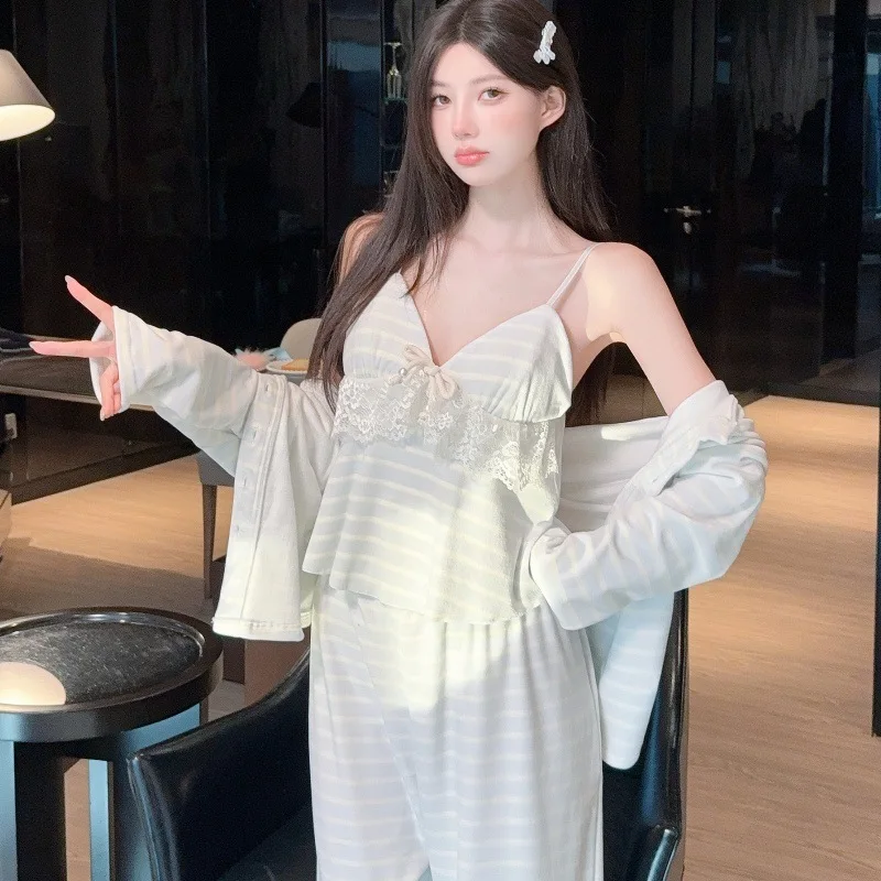 

Velvet Pajama 3-Piece Set for Women's Spring and Autumn Strap Sexy Lace Home Clothes Casual Set Nightwear Home Clothes