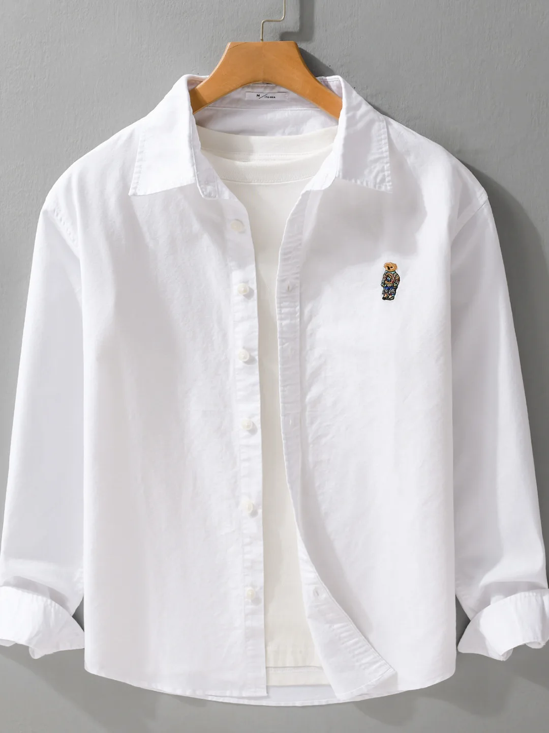 

Мужская повседневная хлопковая футболка с длинным рукавом, весна-осень, с вышивкой медведя, свободный крой, модный топ, молодежная повседневная одежда, китайский бренд