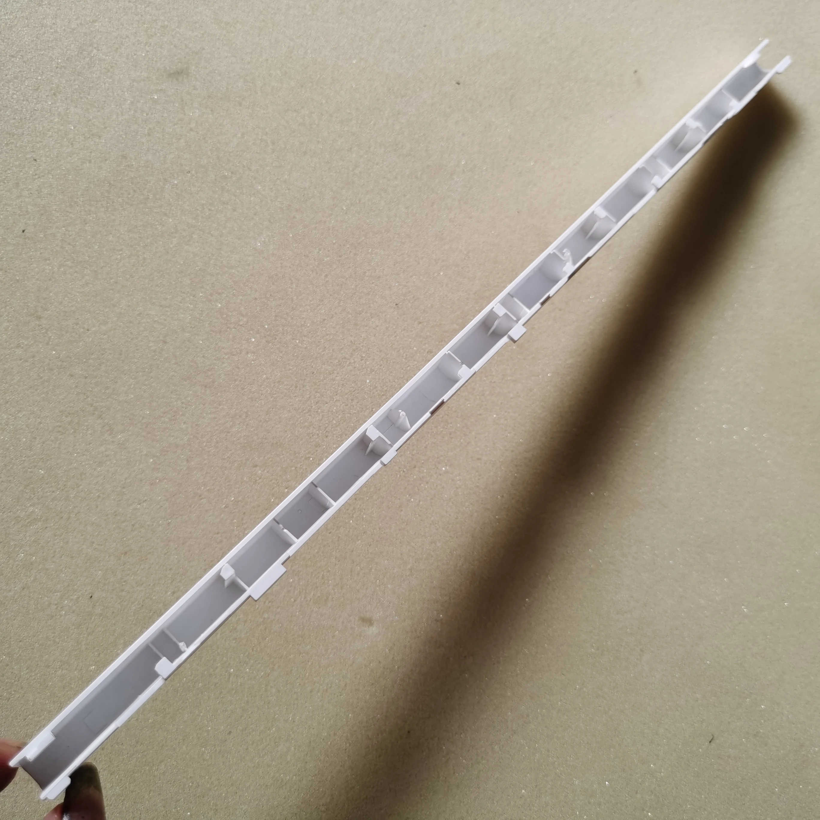 

Новая крышка шарнира ЖК-дисплея для ноутбука Samsung 550XDA XDZ 551XCJ 560XDA