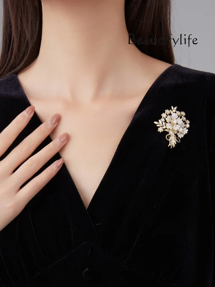 Light luxury exquisite high-end full zirconium bouquet corsage new trendy holiday gift daily temperament