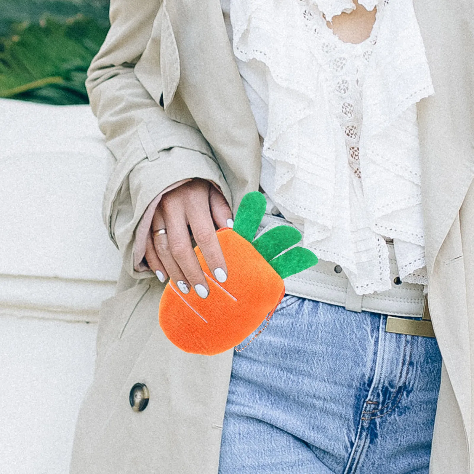 

Carrot Coin Purse Small Zipper Wallet for Women Lightweight Compact Cute Cartoon Purse for Lipstick Keys Coins Change Travel
