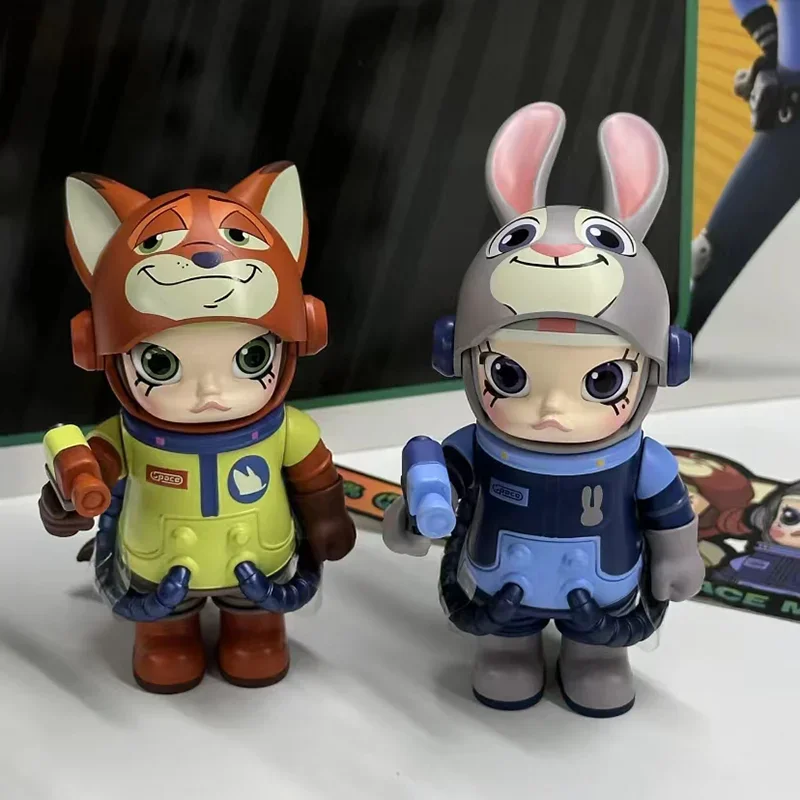 Mega Collection 100% Space Molly Series Action Figure Zootopia Judy Nick Limited Astronaut Model Toys Surprise Gift