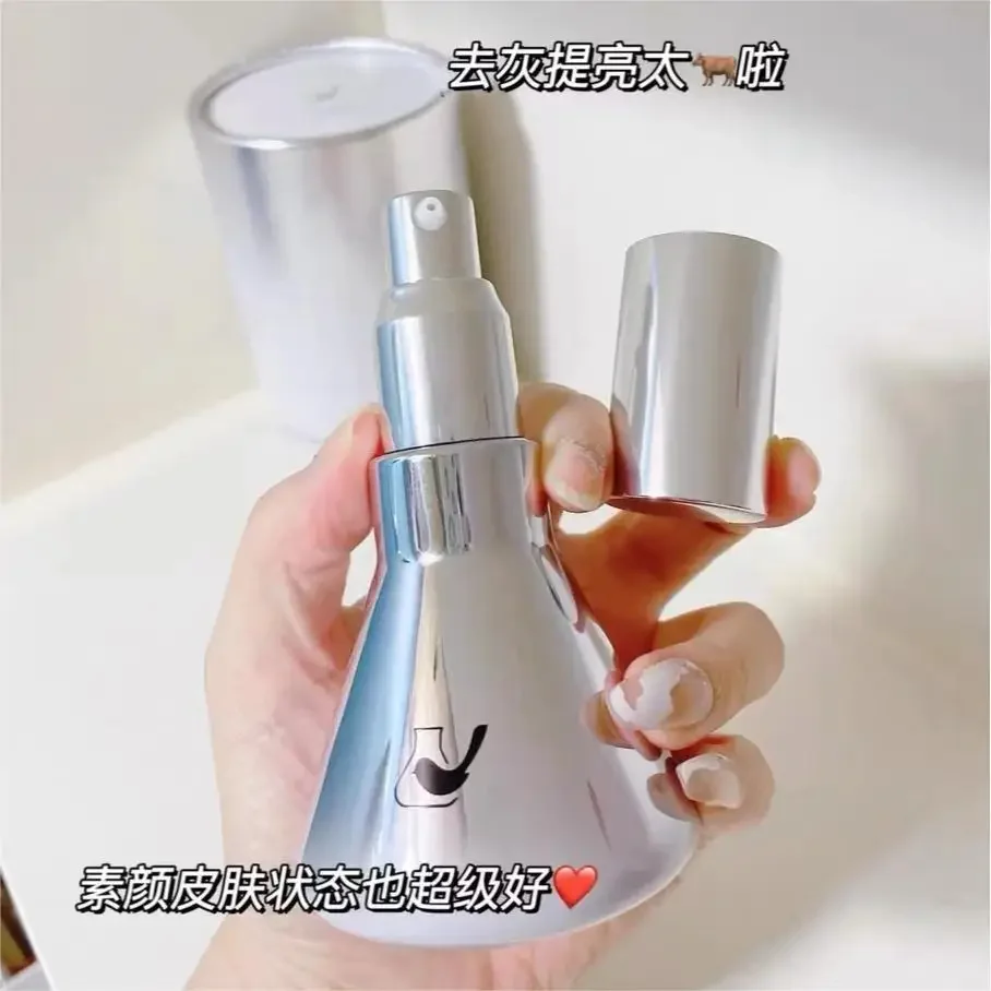 

Rookies and Formulators Brown Algae Whitening Serum 50ml Facial Essence Lighten Spots Firming Anti-ageing Skincare Products