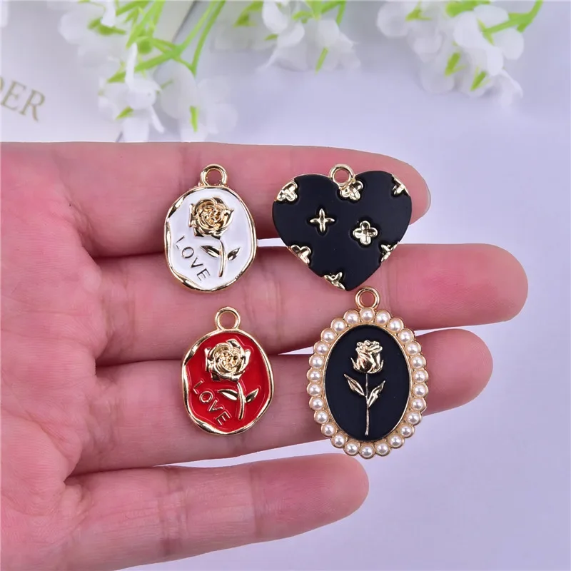 10pcs Irregular Round Heart-shaped Flower Disc Pendant Alloy Charm Necklace Pendants Jewelry Crafts Wholesale