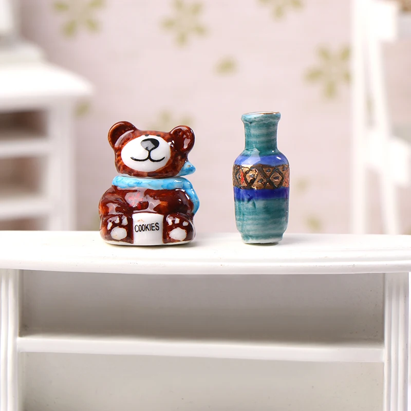 1/2Pcs 1:12 Dollhouse Miniature Cute Ceramic Cookie Jar Candy Jar Mini Animal Kingdom Bear Vase Ceramics Sugar Box Model Toys