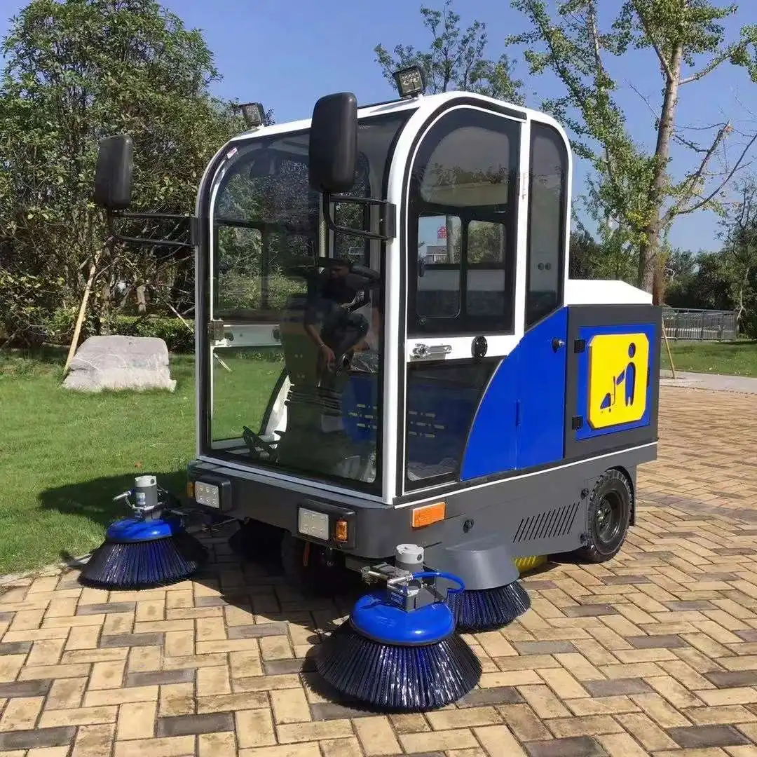Customizable Four-Brush Electric Sweeper, Fully Enclosed Industrial & Commercial Road Cleaning Machine