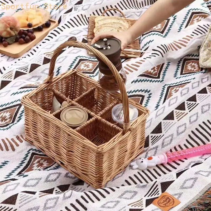 

X7JD Handwoven Wicker Picnics Basket With Removable Liners Outdoor Camping Basket