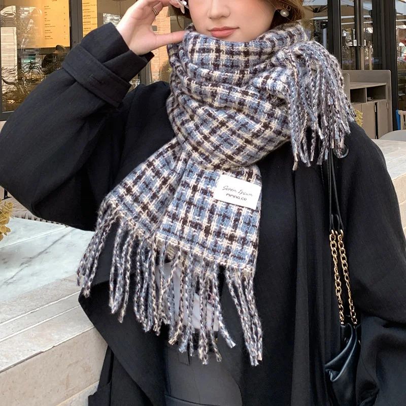 Thickened thermal plaid scarf female contrasting tassel long Internet celebrity fashionable scarf student couple