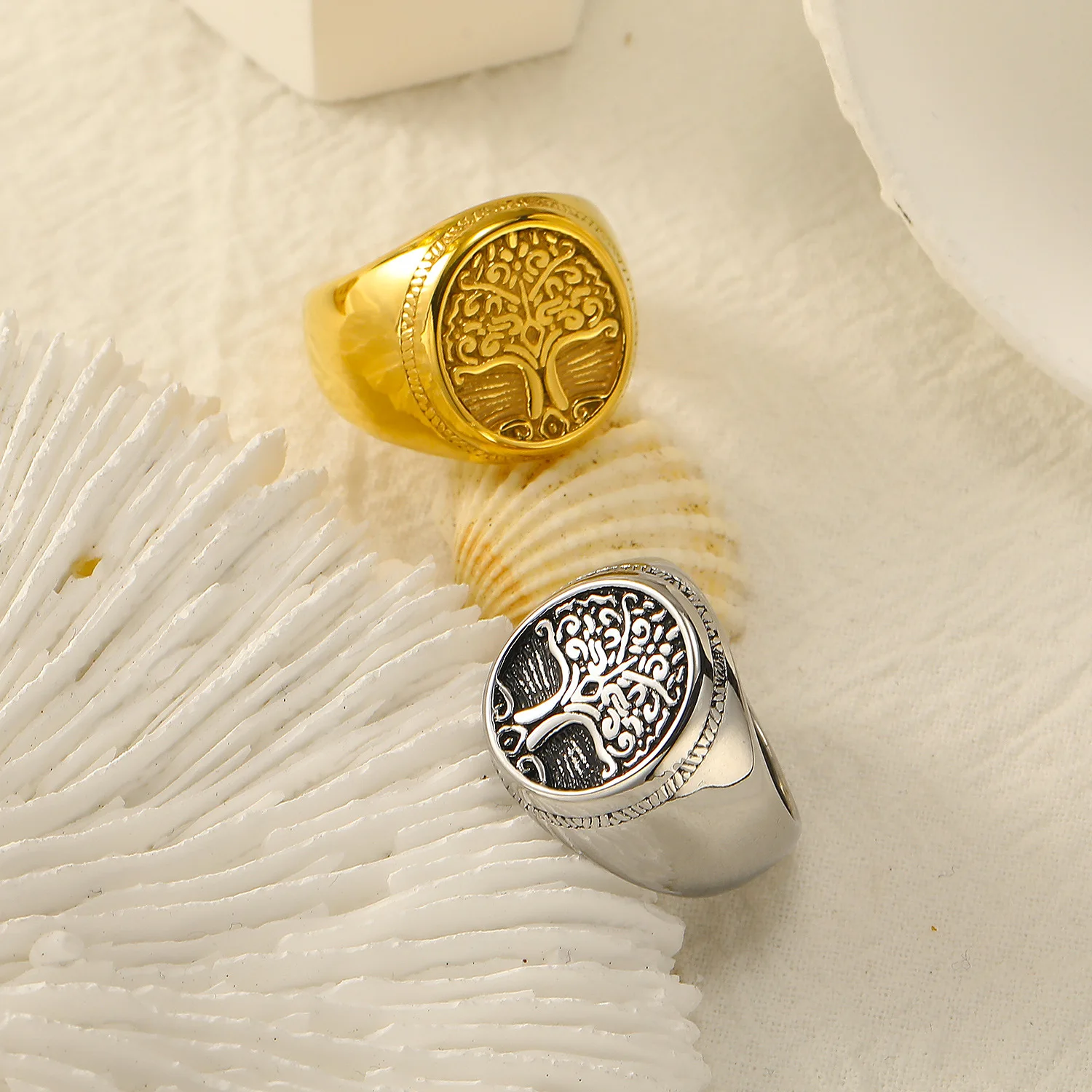 האם עיגון עץ הוא הבחירה הנכונה עבורך? סקירת מודל Retro Life Tree Stamp Ring