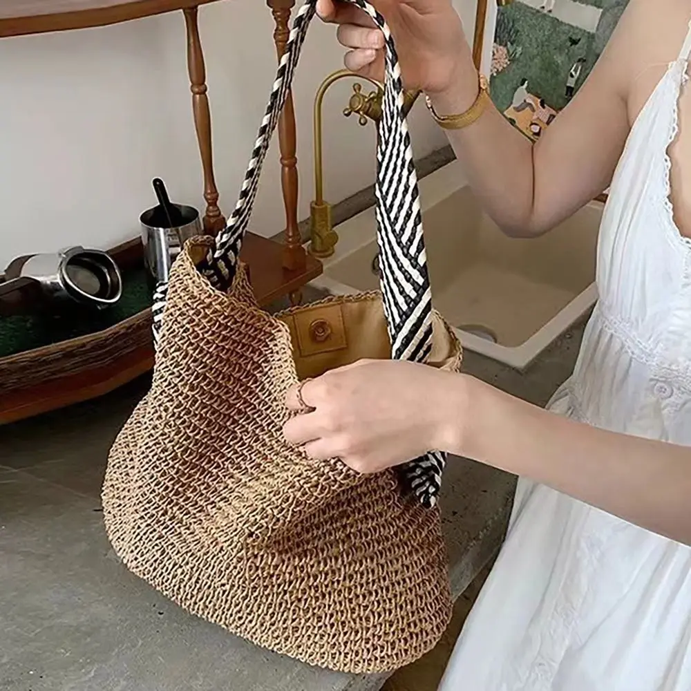 Straw Woven Straw Beach Bag Fashion Large Capacity Knot Shoulder Straps Single Shoulder Bag Tote Bag Travel