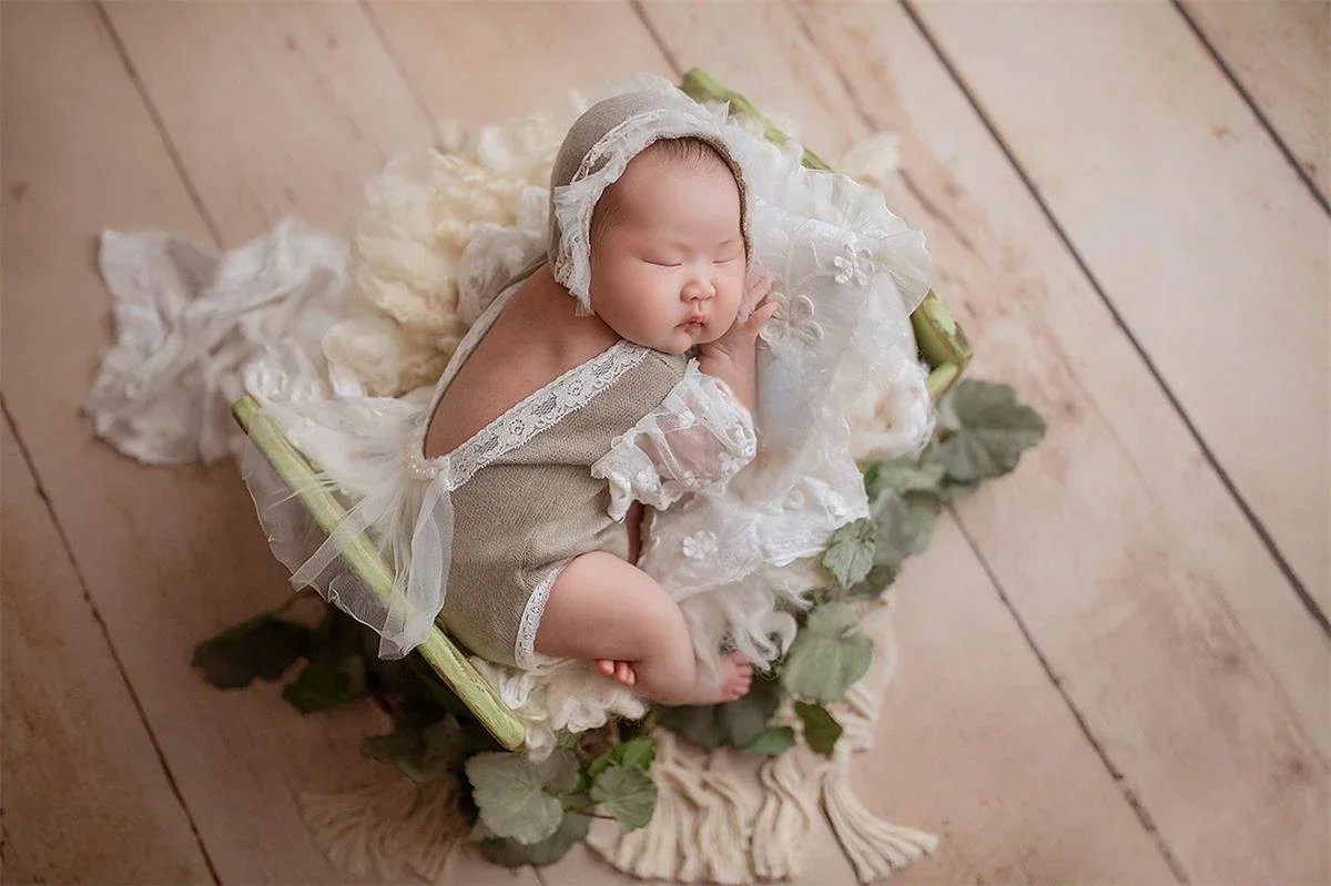 Infant Newborn Photo Shoots Lace Princess Dresses Hat Sets Outfits Babys Photography Props Clothes Baby Gift Souvenir Clothing