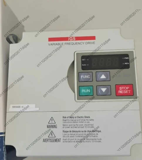 Brand new inverter sv004ig5-4, main unit, power 0.4kw (input: 3-phase 380v/ output: 3-phase 0~380v)