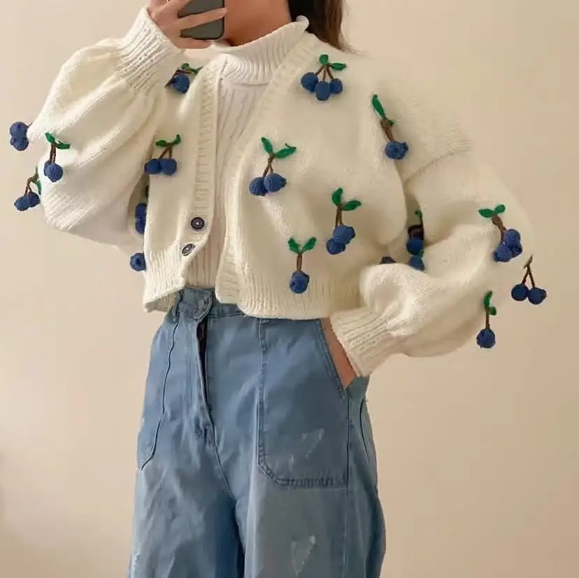 French retro pastoral style three-dimensional flower knitted cardigan women's autumn new commuting sweater jacket
