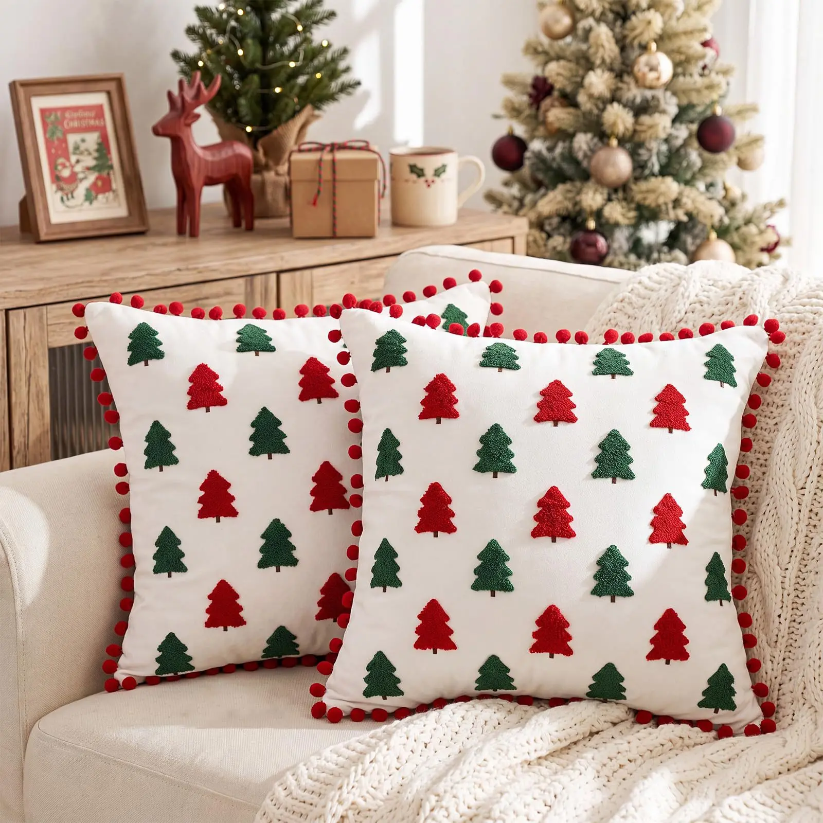 2pcs Merry Christmas Cushion Cover Green Red Christmas Tree Towel Embroidery Fuzzy Ball Edge no Filling New Year Christnmas Gift