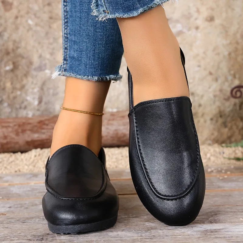 2025 Fashion Style Women Lightweight and Comfortable Soft Leather Low Heel Round Toe Comfort Retro Casual Single Shoes