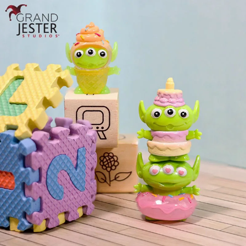 ディズニーオリジナルガレージキット トイ・ストーリー ロッツォ ミニフィギュア ブラインドボックス 三つ目のエイリアン デザートパーティー アニメフィギュア おもちゃ 男の子向け