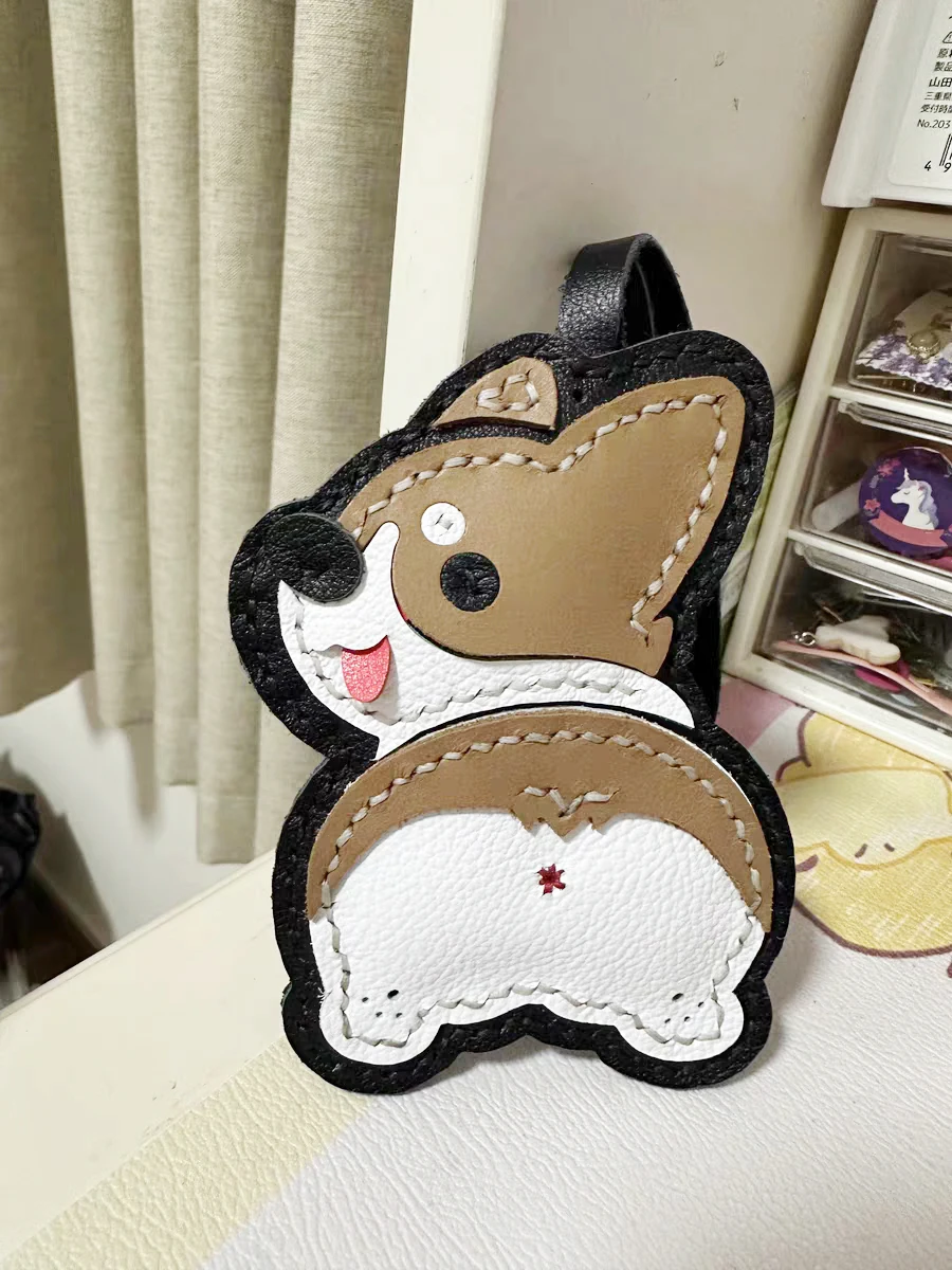 

Corgi Genuine Leather Bear Hanger Dog Animal Cartoon Keychain Cute Puppy Cartoon Bag Pendant Ornament Bag Accessories
