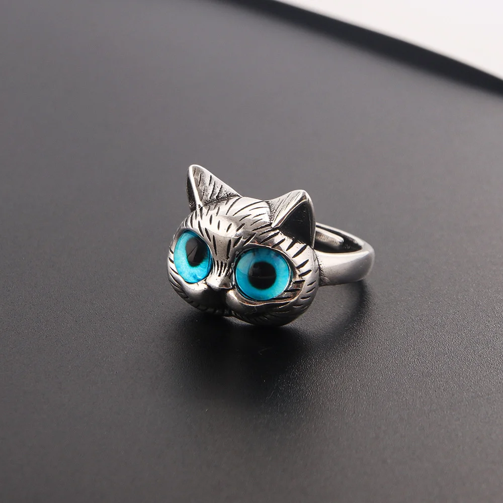 Modischer, silberfarbener Ring mit einem dicken Katzenmotiv und blauen Augen, ein süßer Ring für Männer, im Retro-Stil, aus blauem Acryl, als Paarring, für Damen, Party-Schmuck, Großhandel. – Detail 2