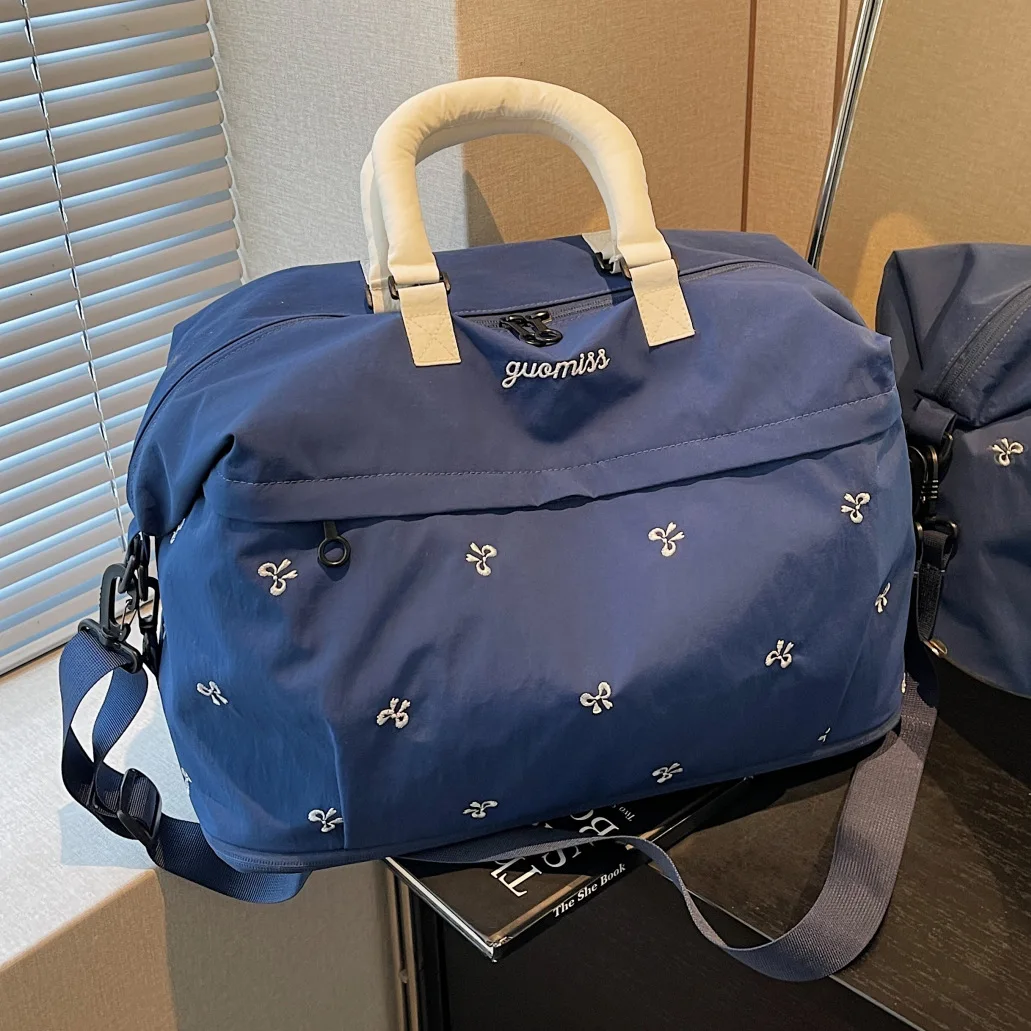 

Expandable Large Capacity Luggage Bags for Short Business Trips, Portable Travel Bag for Sports Fitness, Lightweight Storage Bag