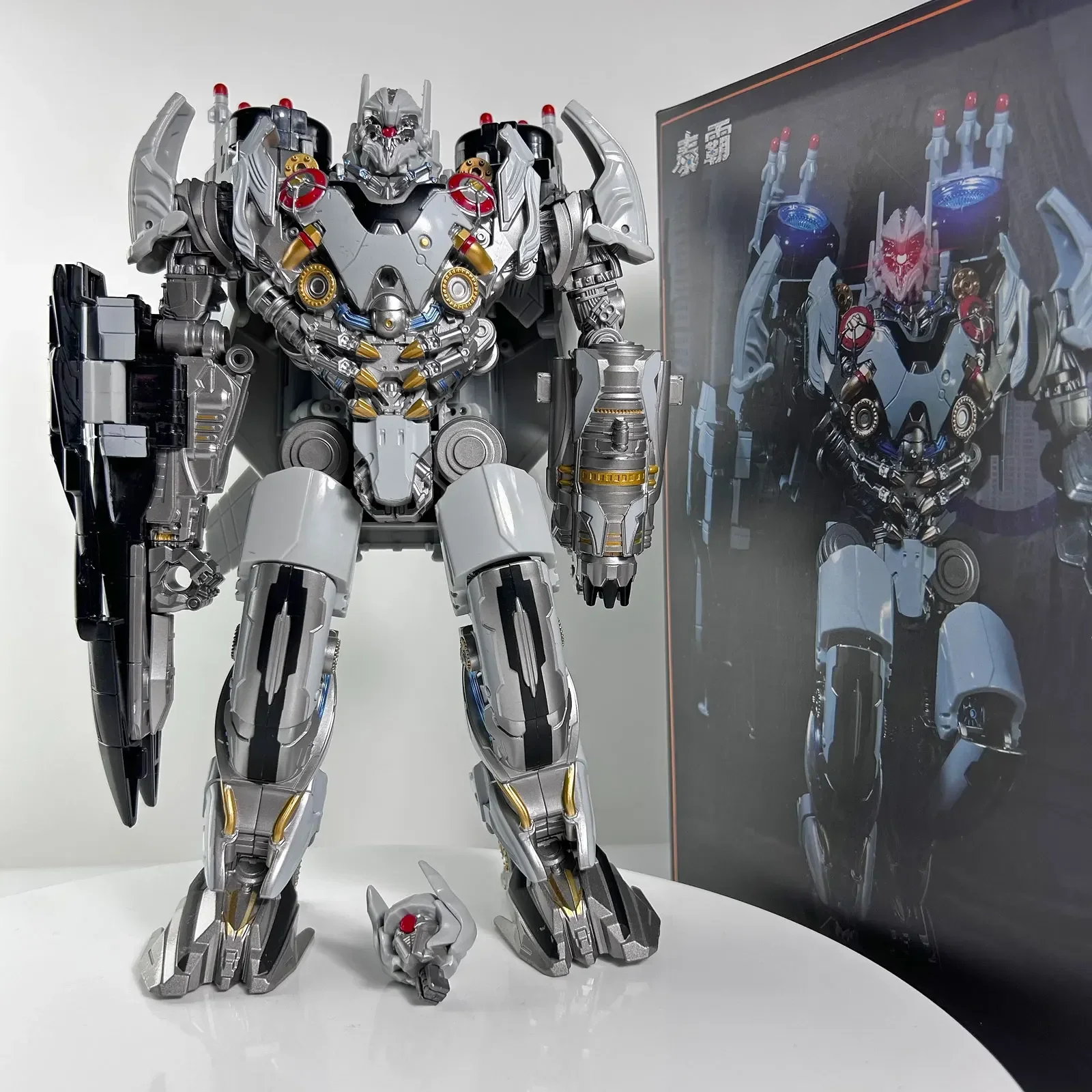 W magazynie BMB LS01 LS-01 Oversize Transformation Robot 27cm Alloy Black Mamba TF Nitro Zeus Plane Action Figure Model Toys Gift