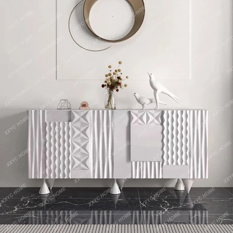 

Декоративный пристенный шкаф из массива дерева в стиле Art Light Luxury для гостиной и столовой