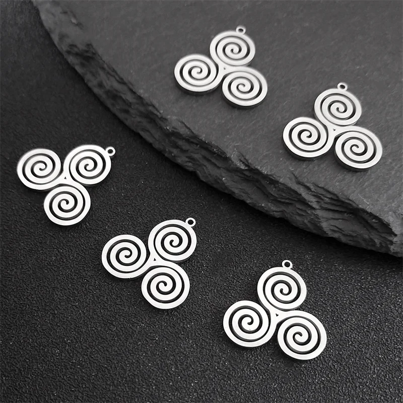 Witch Triskele Trinity Stainless Steel Hollow Charms Pendants For DIY Earring Necklace Jewelry Making Findings Accessories