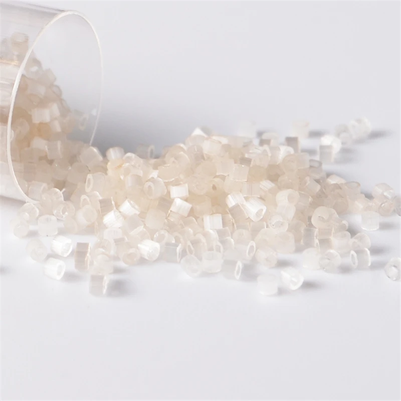 NONE 2000 teile/los 10g 1,6mm Japan Miyuki Delica Perlen Seide Farbe Glas Rocailles Für Handarbeiten Stickerei DIY schmuck Machen 3