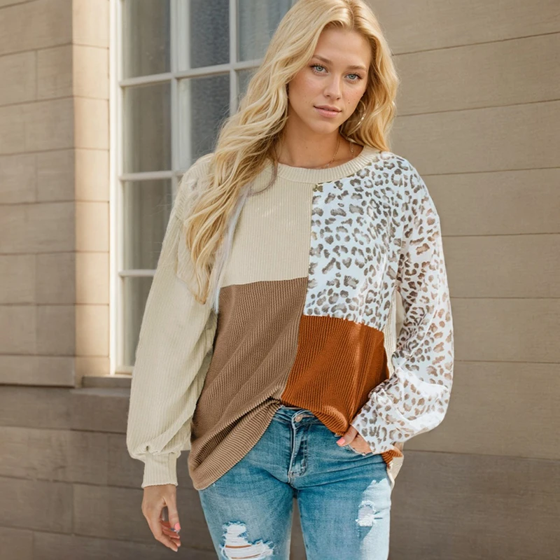 بوهيميا ليوبارد بلوزات مطبوعة الأوروبية والأمريكية التباين اللون المرقعة ليوبارد طباعة طويلة الأكمام تي شيرت للنساء