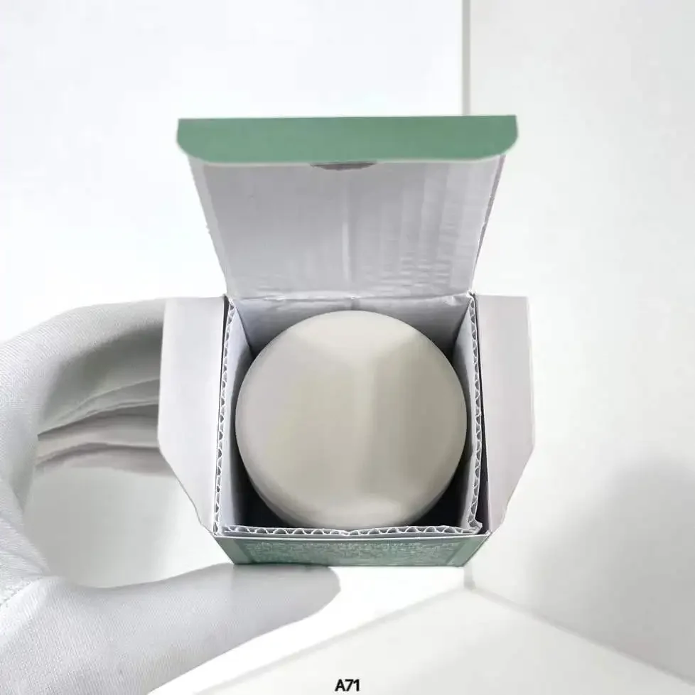 NOVA ferramenta de maquiagem creme corporal 50ML mz001