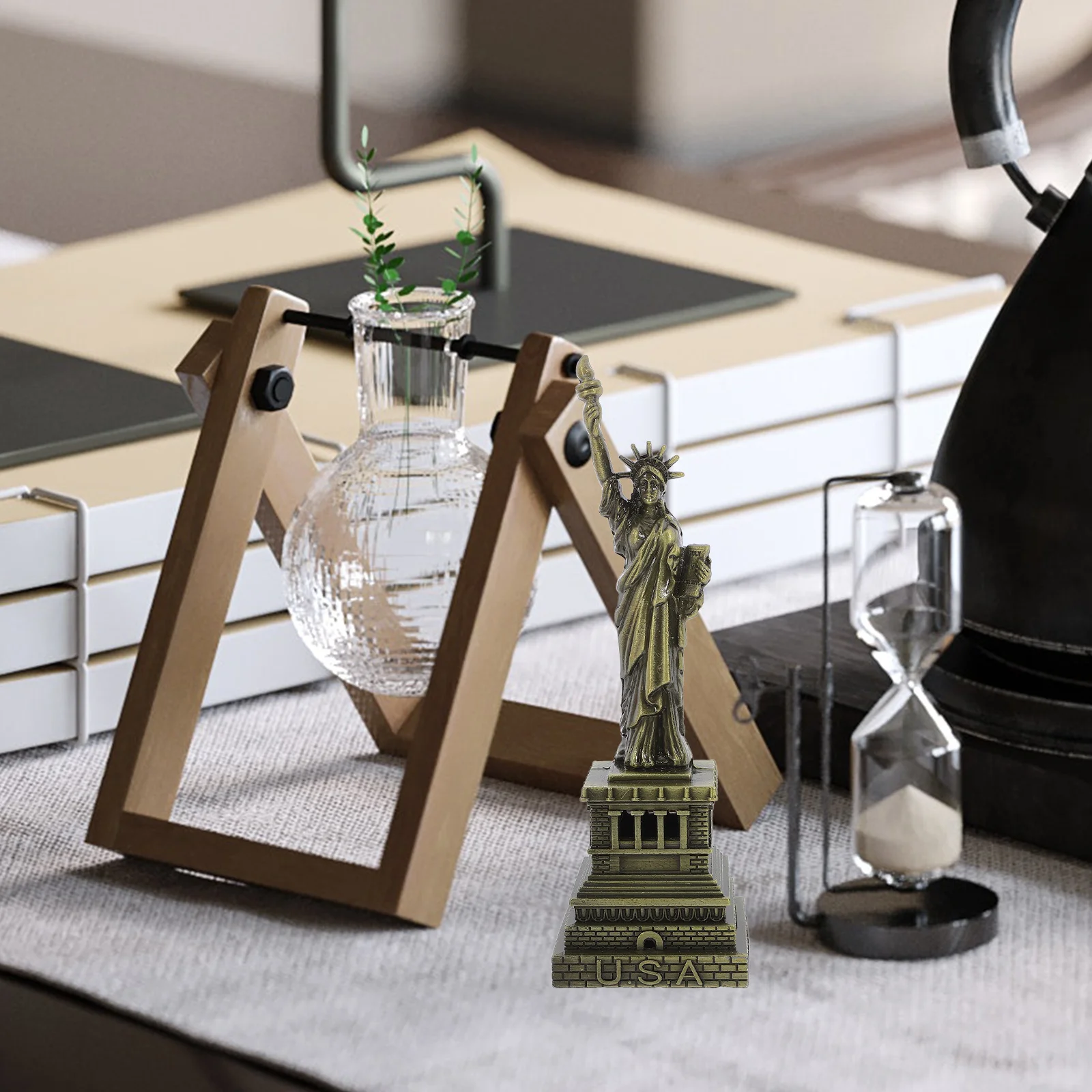 

American Statue of Liberty Decor Alloy Metal Ornament Bronze 18Cm Exquisite Design Party Home Furnishing Souvenirs Usa