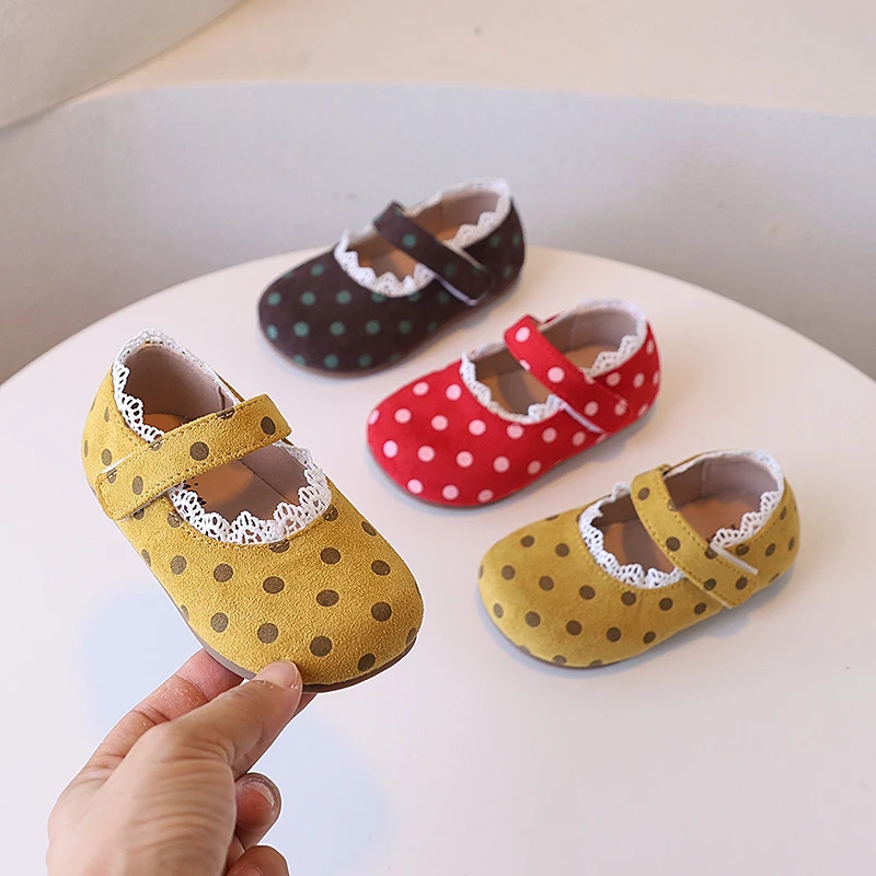 

Children Princess Shoes Spring Autumn Girls Polka Dot Leather Shoes Trend Classic Kids Fashion Lace Pleated Causal Ballet Shoes