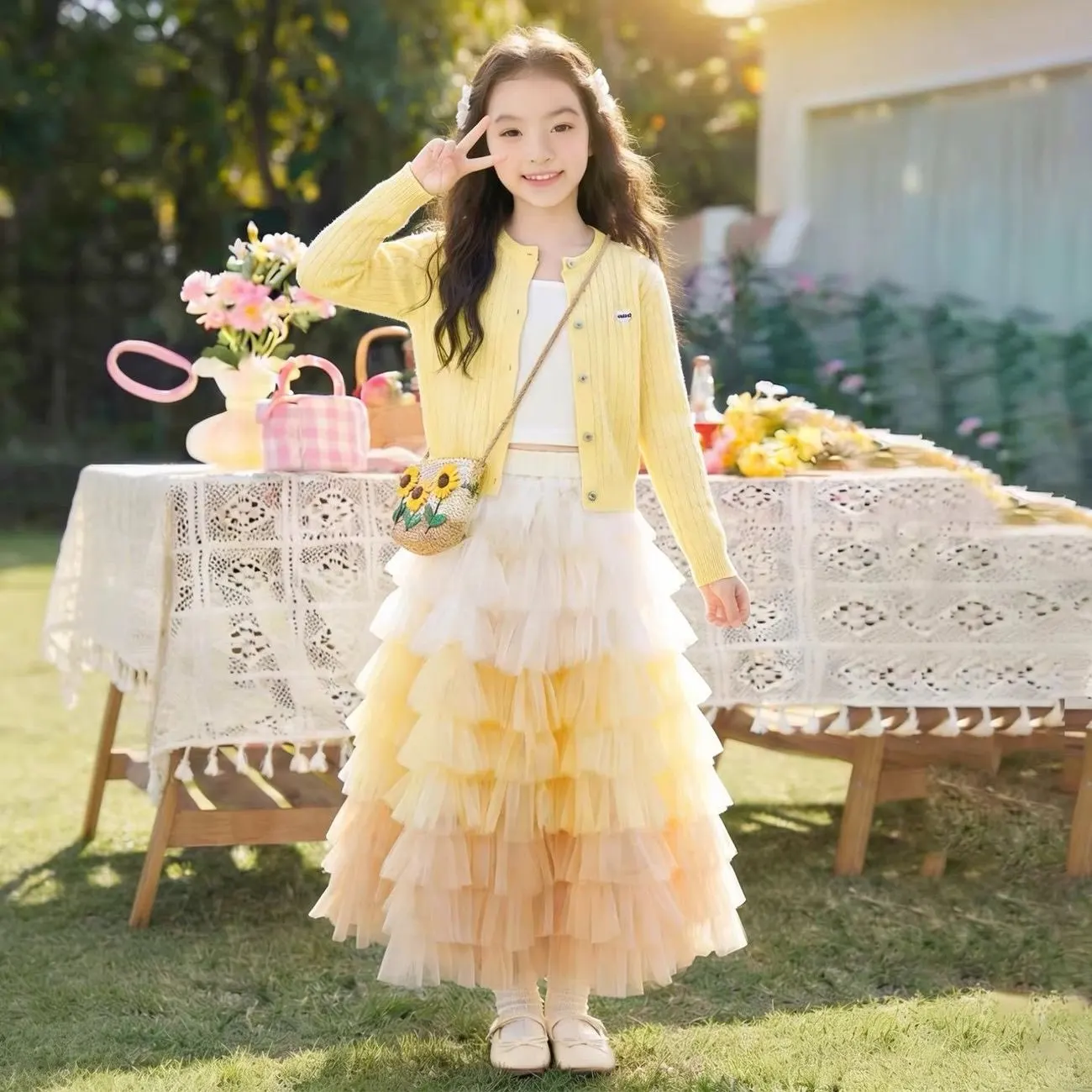 

Girls Knitted Sweater Cardigan And Puffy Skirt Set Spring Autumn New Style Children's Two-Piece Outfit
