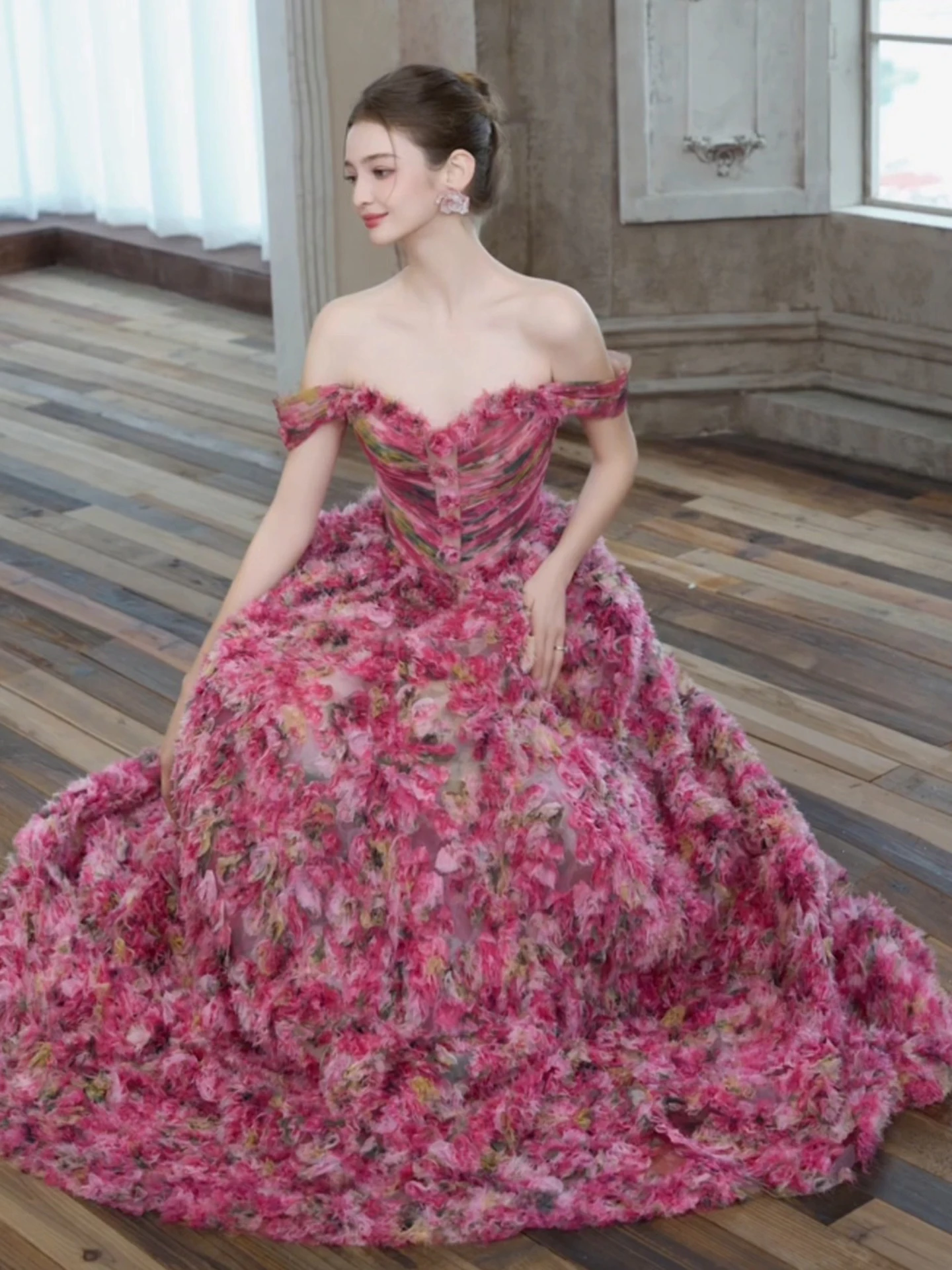 Vestido de noche elegante con hombros descubiertos, con cordones en la espalda, tren de barrido, vestidos de fiesta