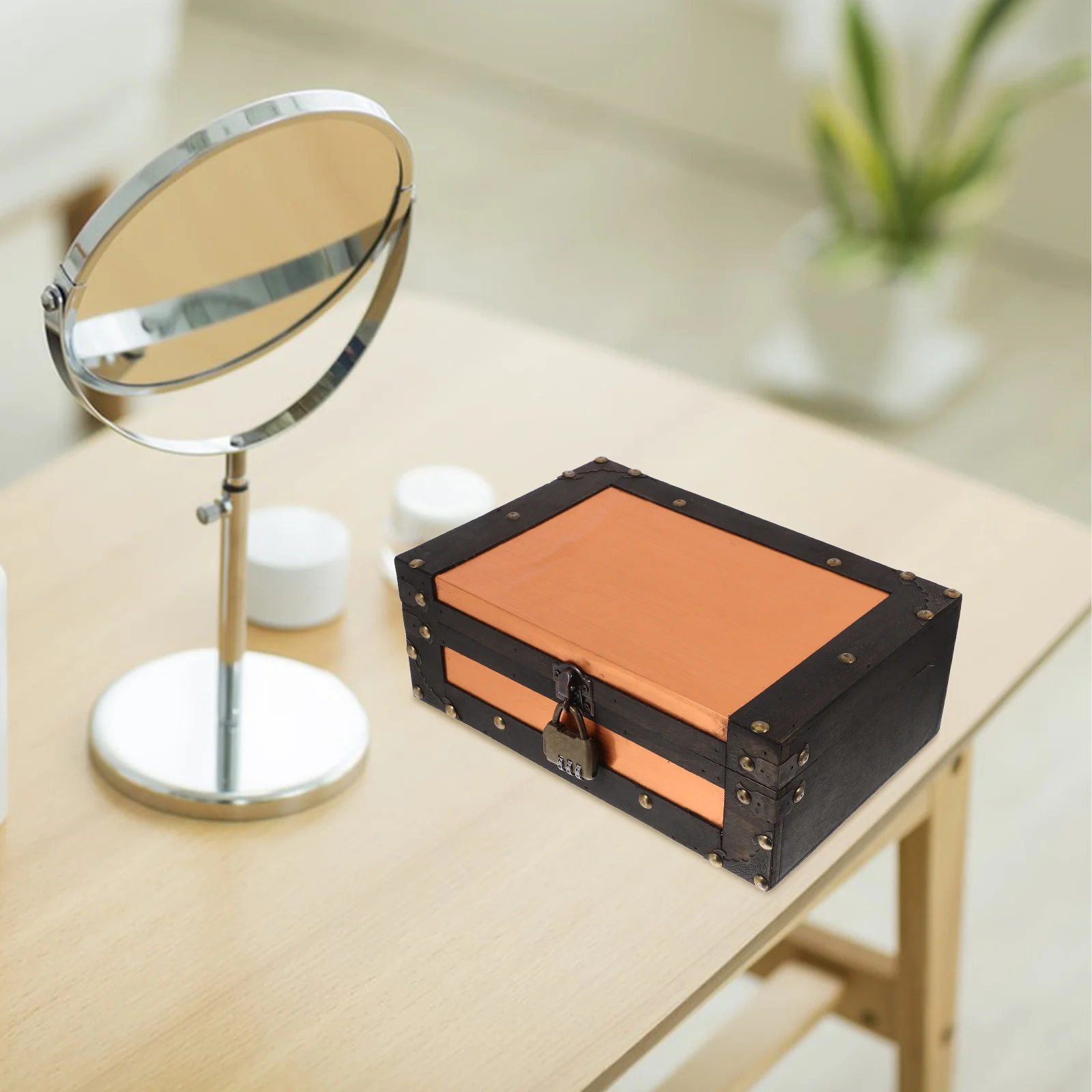 

Vintage Wooden Storage Box Rustic Decorative Keepsake Trunk for Cards Wedding Souvenirs Small Wooden Treasure Chest Desktop