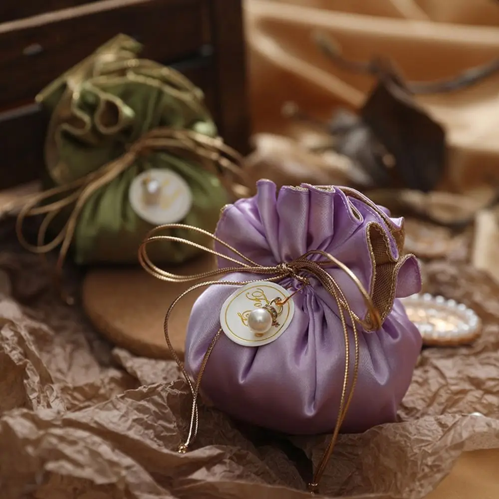 

4Pcs Portable Candy Packaging Bags Exquisite Chinese Style Velvet Storage Bag Light Luxury Cloth Cookie Packaging Bag Wedding