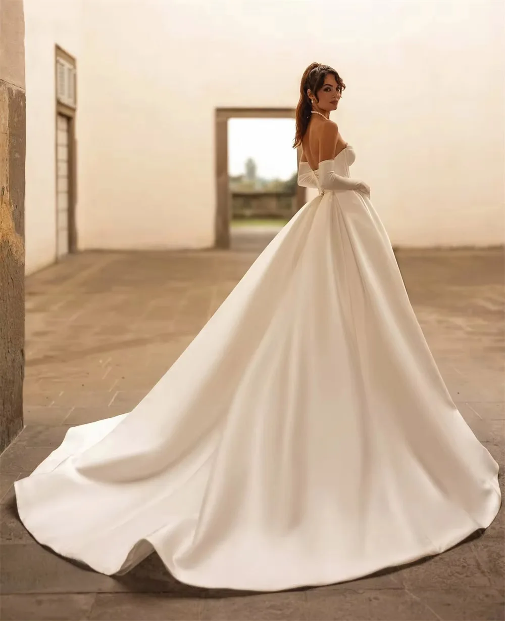 カスタマイズされた A ラインの女性のウェディングドレスエレガントなサテンのブライダルドレスモッピング丈宴会 Vestidos De Novia 手袋なし 2026
