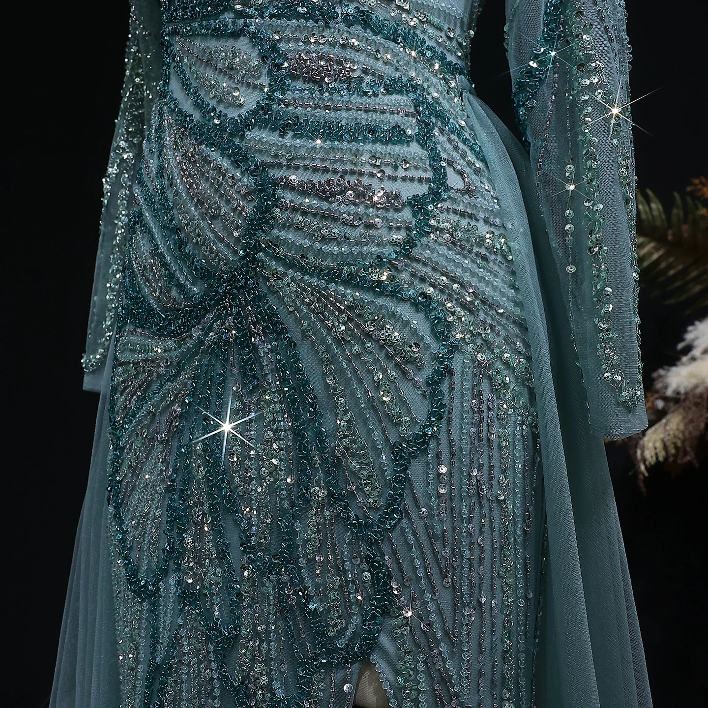 Sharon Said Dubai Luxuriöses Flieder-Abendkleid mit hohem Seitenschlitz, Weinrot, Grün, Damen-Abendkleider SS160, individuell anpassbar – Detail 30