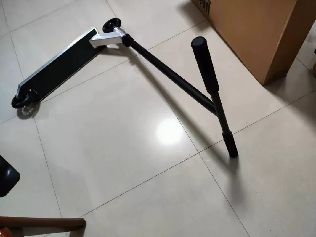 For The First Choice For Beginners In Scooter Majors, Lightweight Fancy Stunts