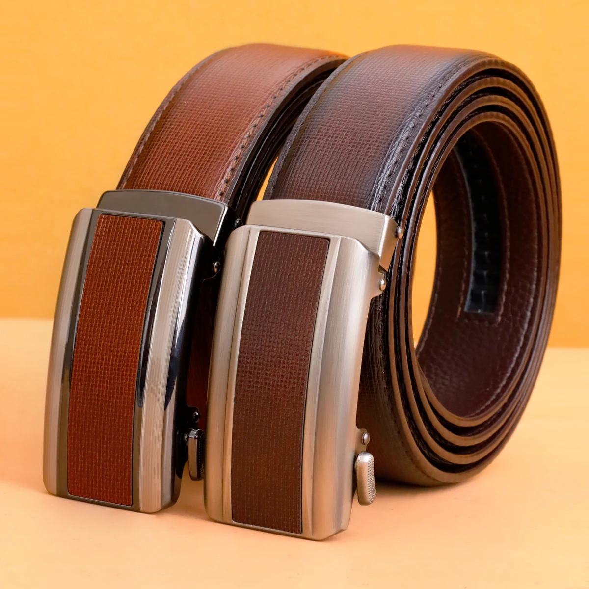 حزام جلد PU بسيط للأعمال للرجال، تصميم بإبزيم تلقائي، اختيار مثالي للهدايا لجميع المناسبات، إكسسوار متين وأنيق