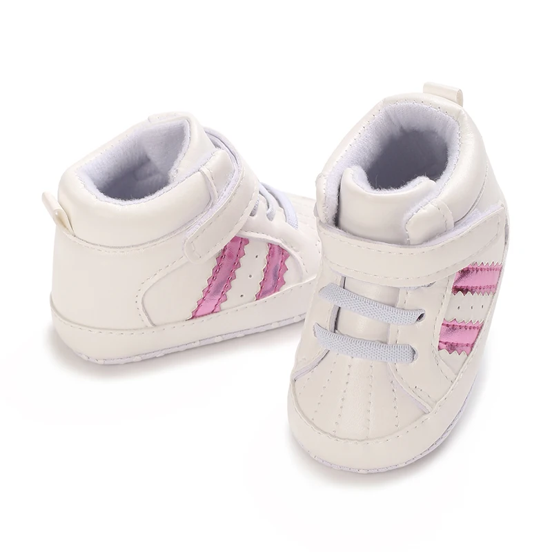 Erste Sportschuhe mit Streifenmuster aus PU-Material für Jungen und Mädchen, geeignet für Babys im Alter von 0 bis 18 Monaten, mit weicher Sohle, bequem und leicht. – Detail 13