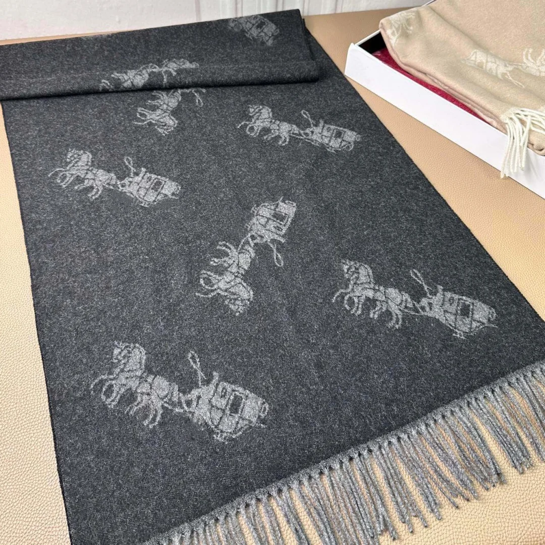 Luxury Brand Winter Warm Scarf Pashmina Men Women Wool Cashmere Scarf Shawl Classic Carriage Pattern Brand Factory Direct Sales