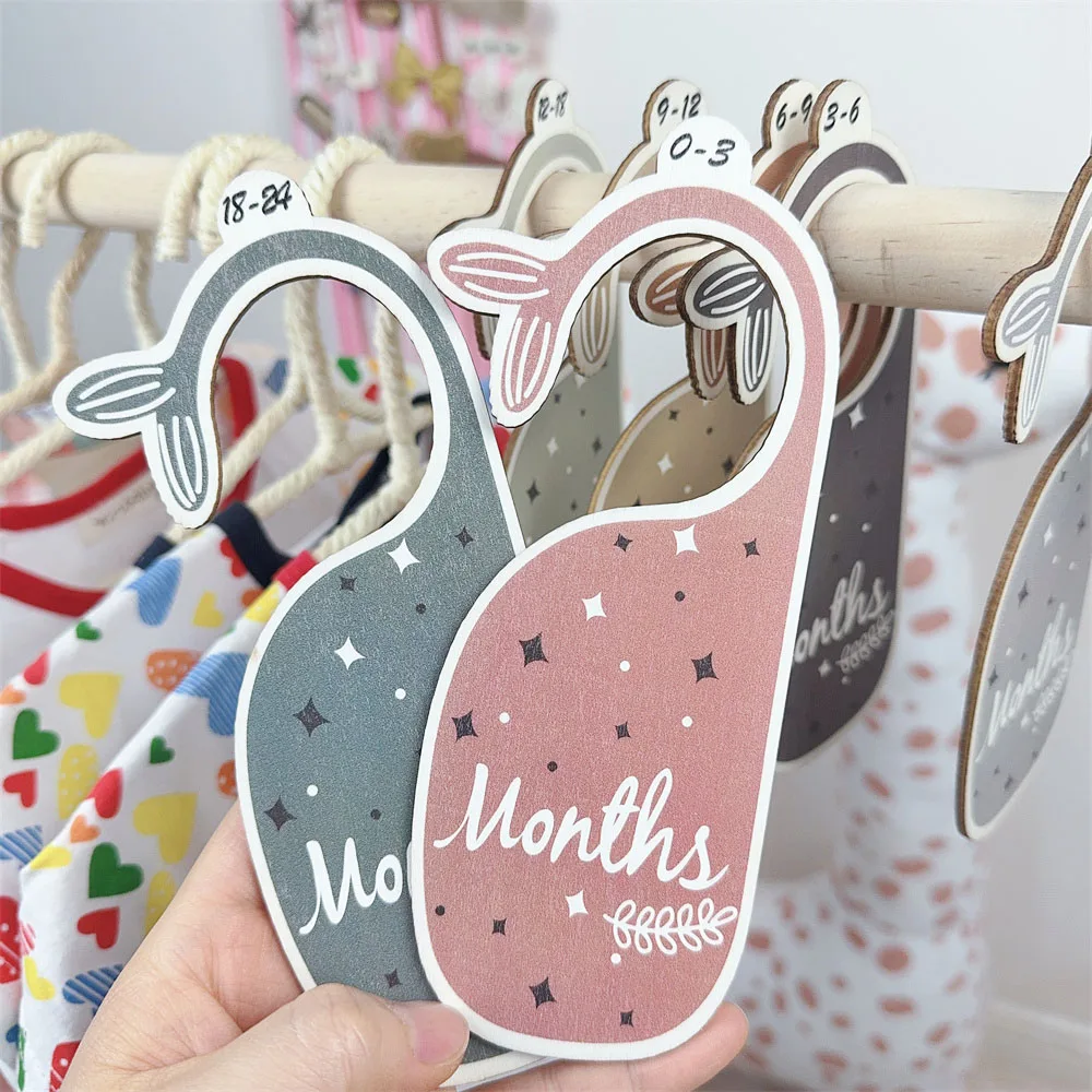 Baby Closet Dividers 7pcs Wooden Baby Closet Size Organizer One-Side Whale Shape Neutral Baby Clothes Size Hanger from NB to 24m