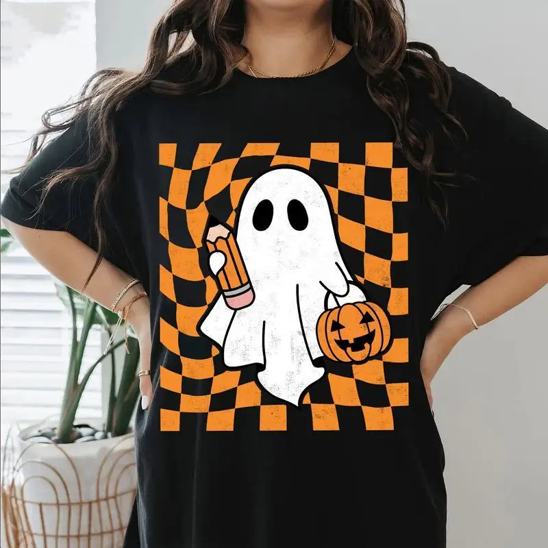 

Spooky Retro Ghost Checkerboard T-shirt, Cute Halloween Back to School Graphic Tee, Pumpkin Teacher Top for Men Women