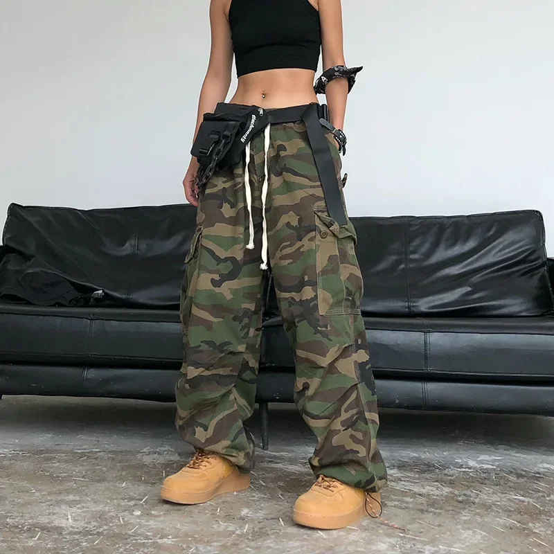 American Style Vintage Hip Hop Camouflage Wide Leg Cargo Pants Loose Fit Large Pocket Casual Pants For Men Women