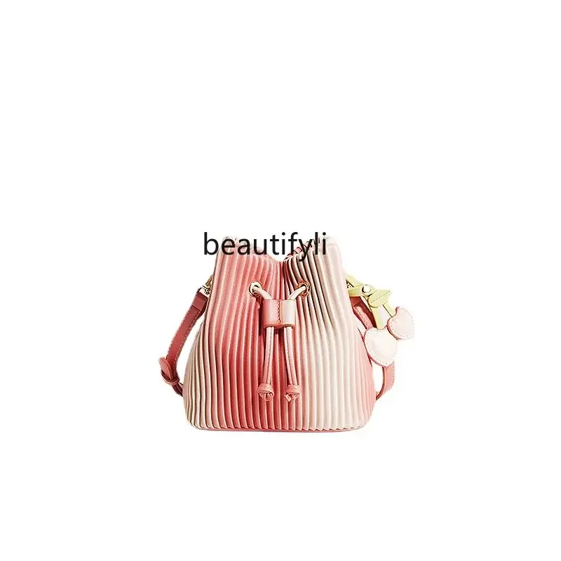 zq Mousse Cherry Bucket Bag High-Grade Gradient Pleated Shoulder Messenger Bag