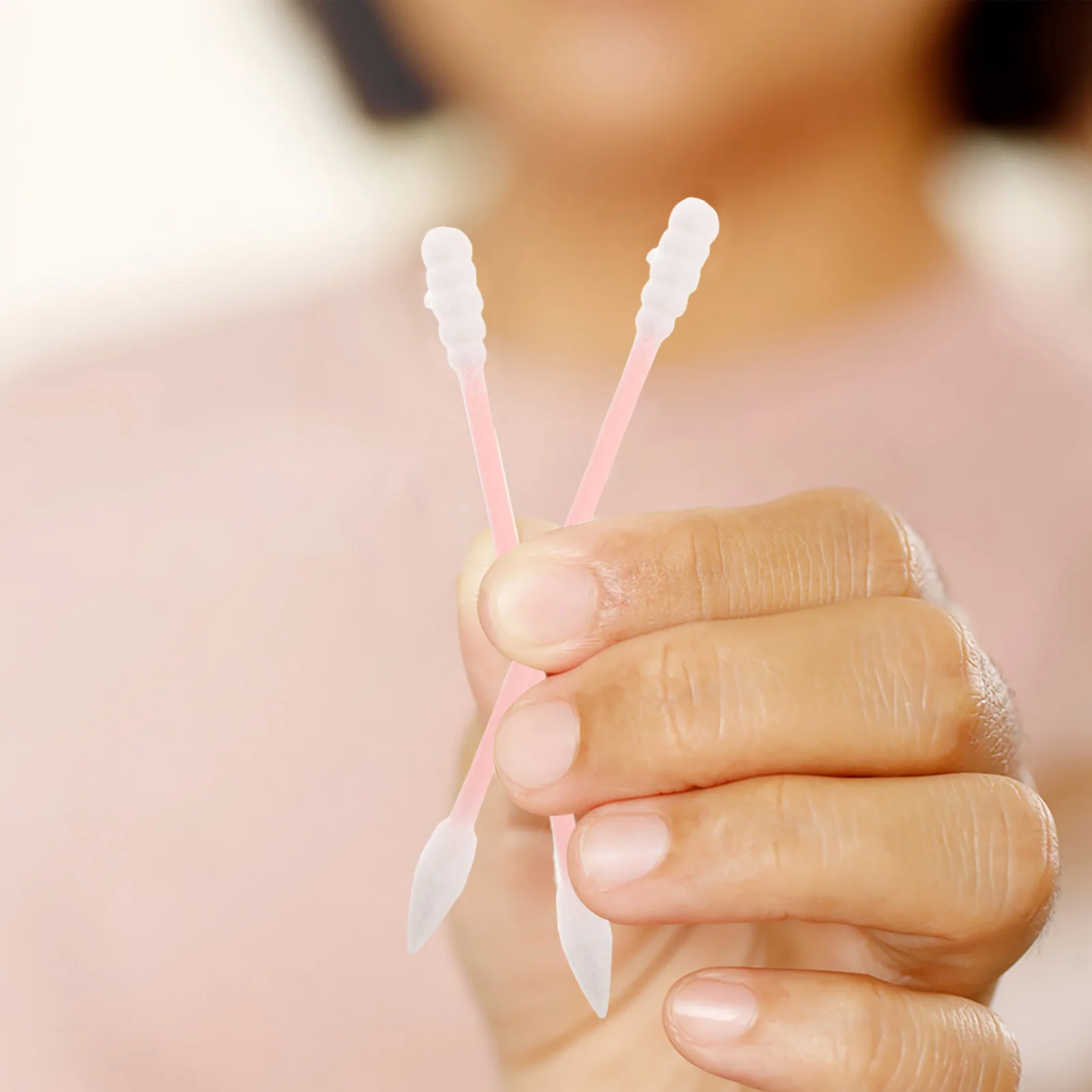 

500pcs Makeup Remover Swabs Spiral Precision Tip Cotton Swabs Disposable Mini Applicator Sticks For Eyes Lips Sensitive Skin -