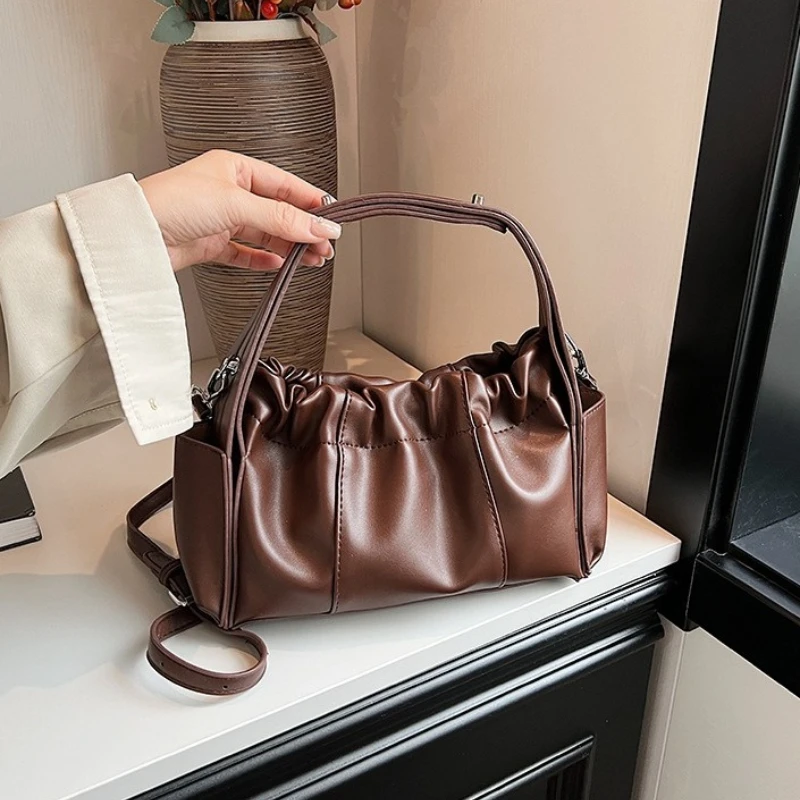 حار بيع الشتاء شعبية الرجعية الأزياء المحمولة حقيبة المرأة مطوي الكتف المائل تمتد حقيبة بسيطة الملمس حقيبة مربعة صغيرة